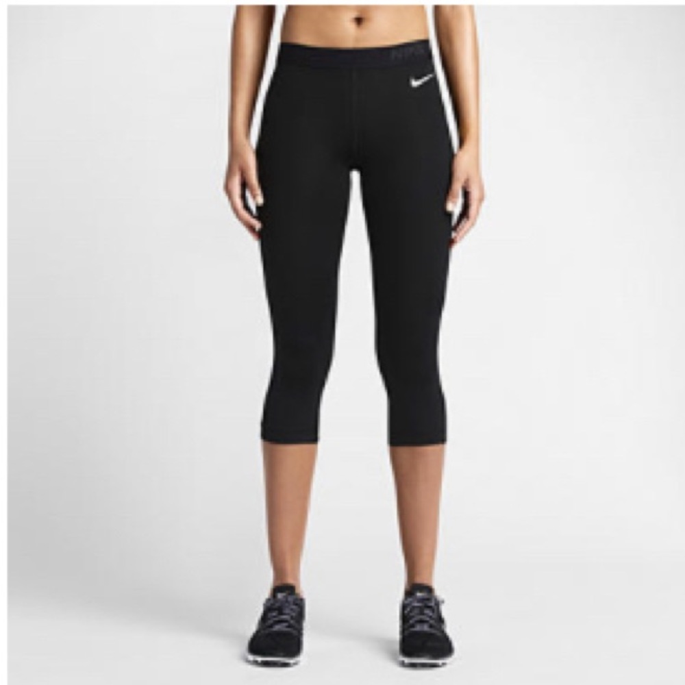 Nike Pro Hypercool Training Capris - image 1